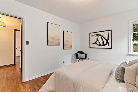 1711 NE 113th Street Seattle WA 98125