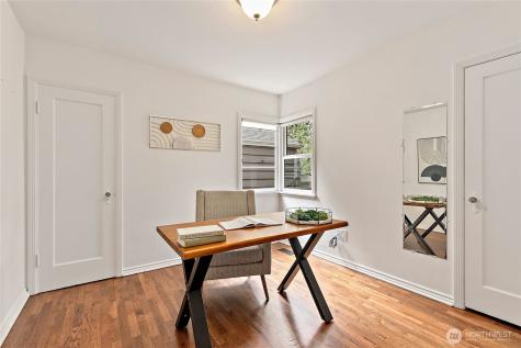 1711 NE 113th Street Seattle WA 98125