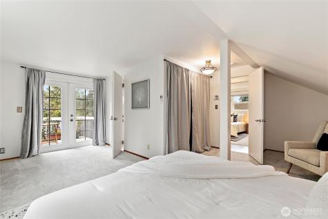 1711 NE 113th Street Seattle WA 98125