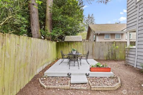 1711 NE 113th Street Seattle WA 98125