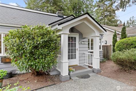 1711 NE 113th Street Seattle WA 98125