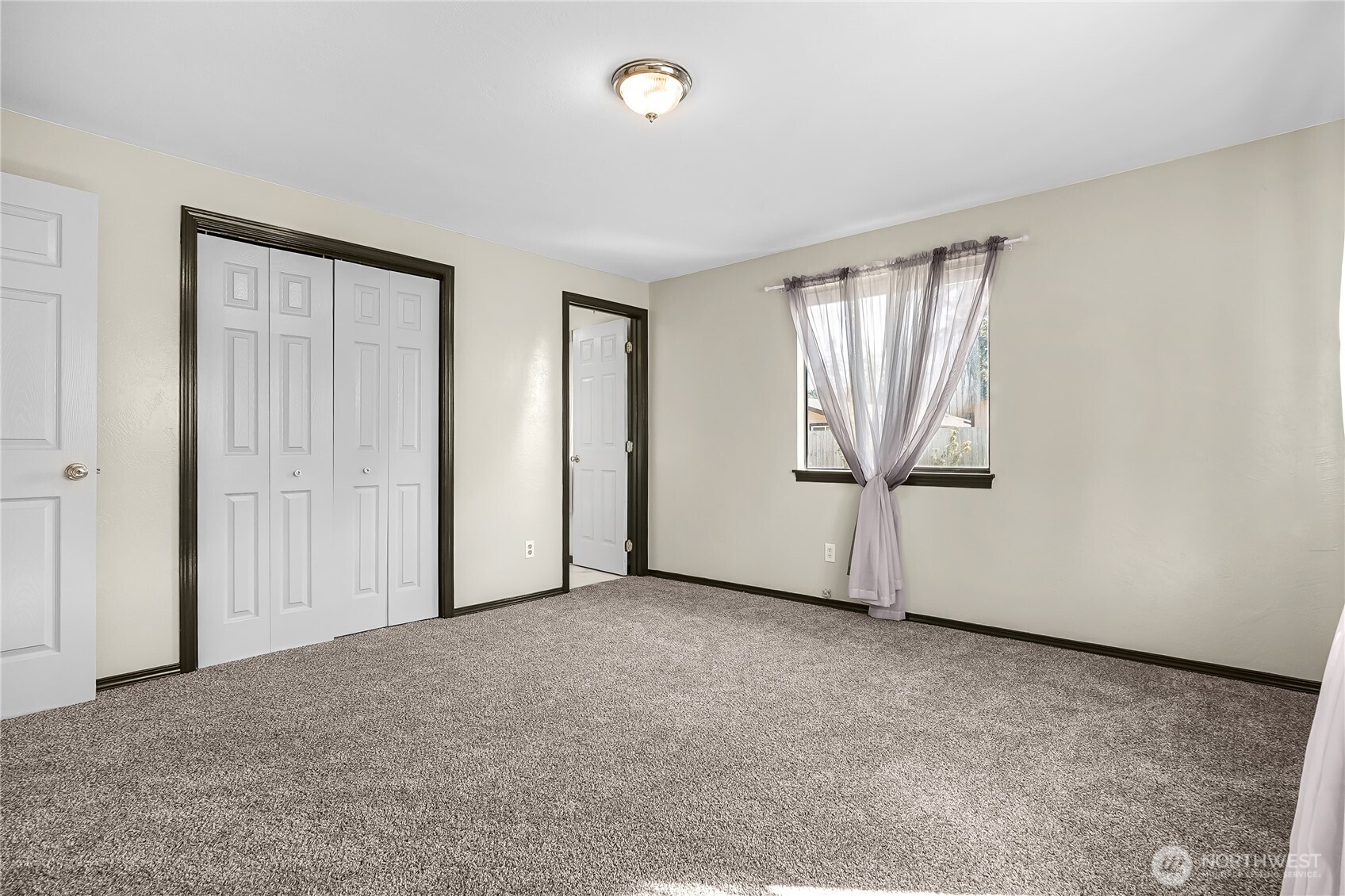 31 Gillis Avenue Sequim WA 98382