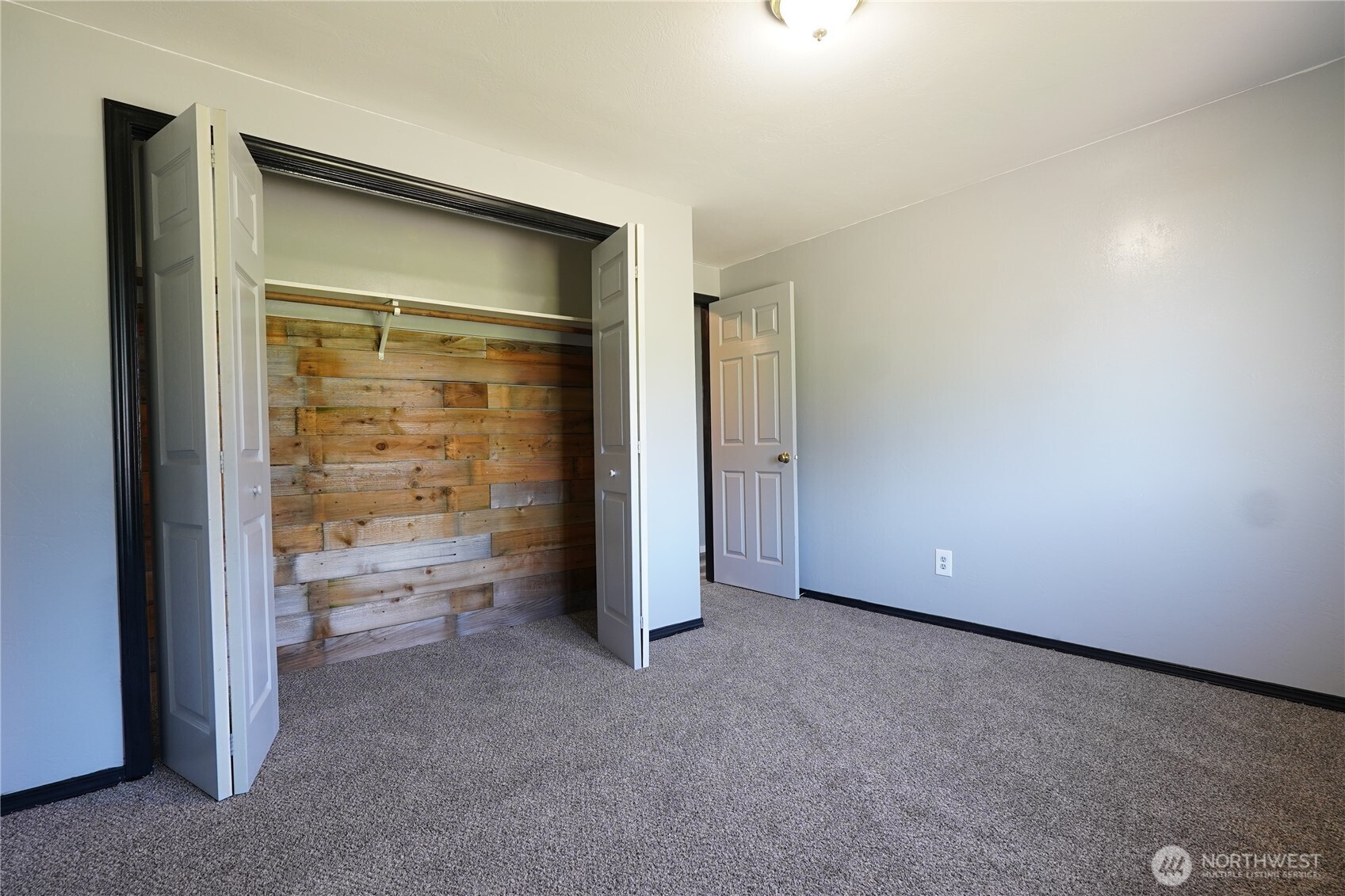 31 Gillis Avenue Sequim WA 98382