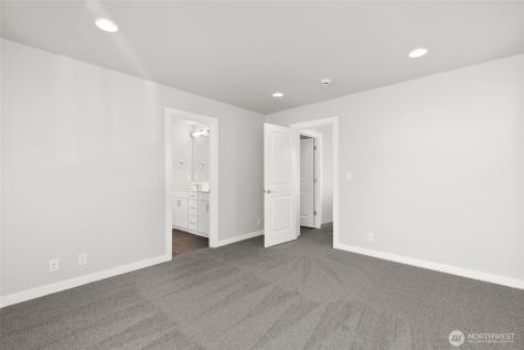 12420 SE 256th Place Kent WA 98030