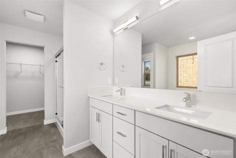 12420 SE 256th Place Kent WA 98030