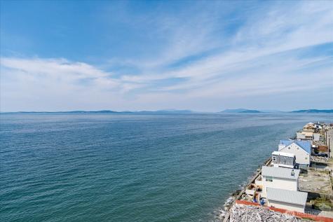 2507 W Beach Road Oak Harbor WA 98277