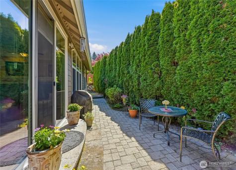 13245 230th Place NE Redmond WA 98053
