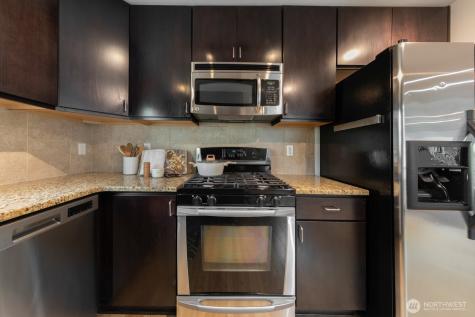 2526 Yale Avenue E Seattle WA 98102