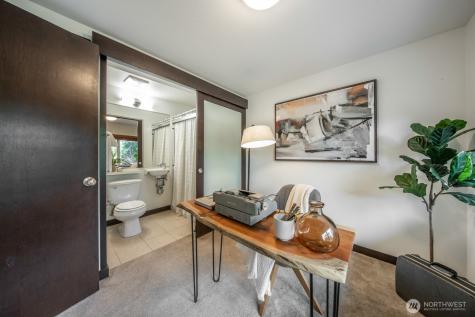 2526 Yale Avenue E Seattle WA 98102
