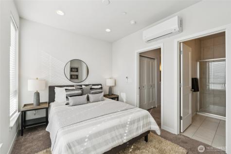 10942 NE 189th Place Bothell WA 98011