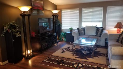 156 Peppermill Road Kelso WA 98626