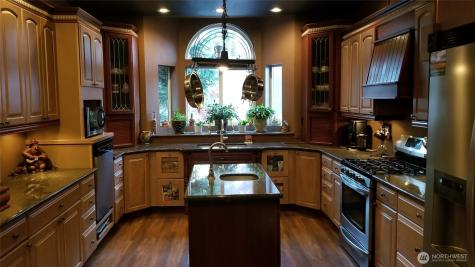 156 Peppermill Road Kelso WA 98626