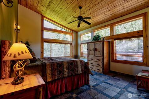 156 Peppermill Road Kelso WA 98626