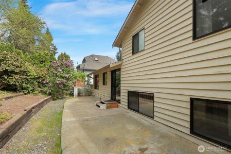 6509 182nd Street SW Lynnwood WA 98037