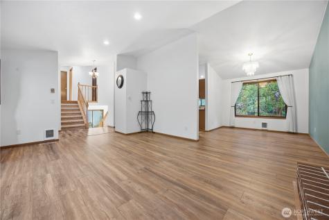 6509 182nd Street SW Lynnwood WA 98037