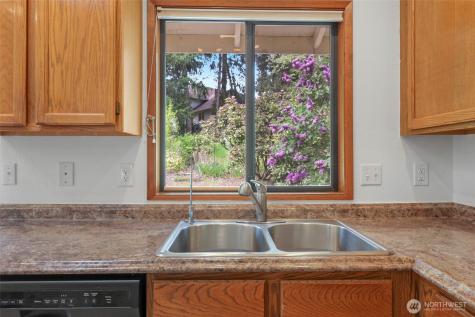 6509 182nd Street SW Lynnwood WA 98037