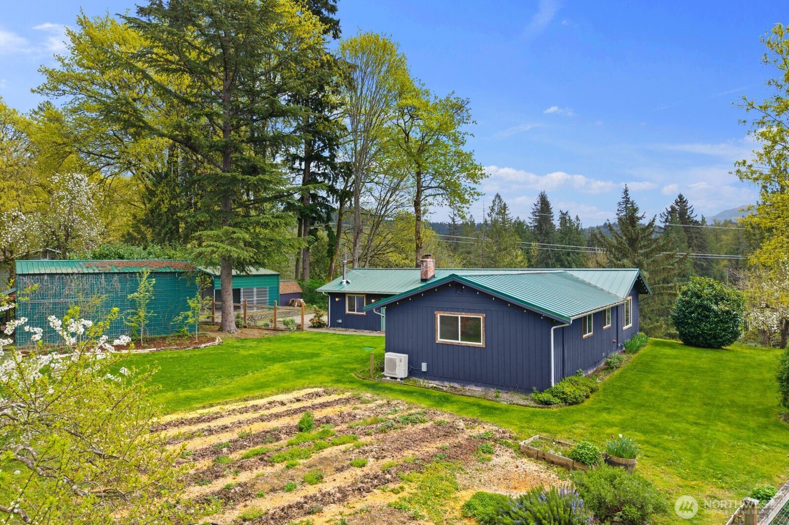 36631 SE Fall City Snoqualmie Road Fall City WA 98024