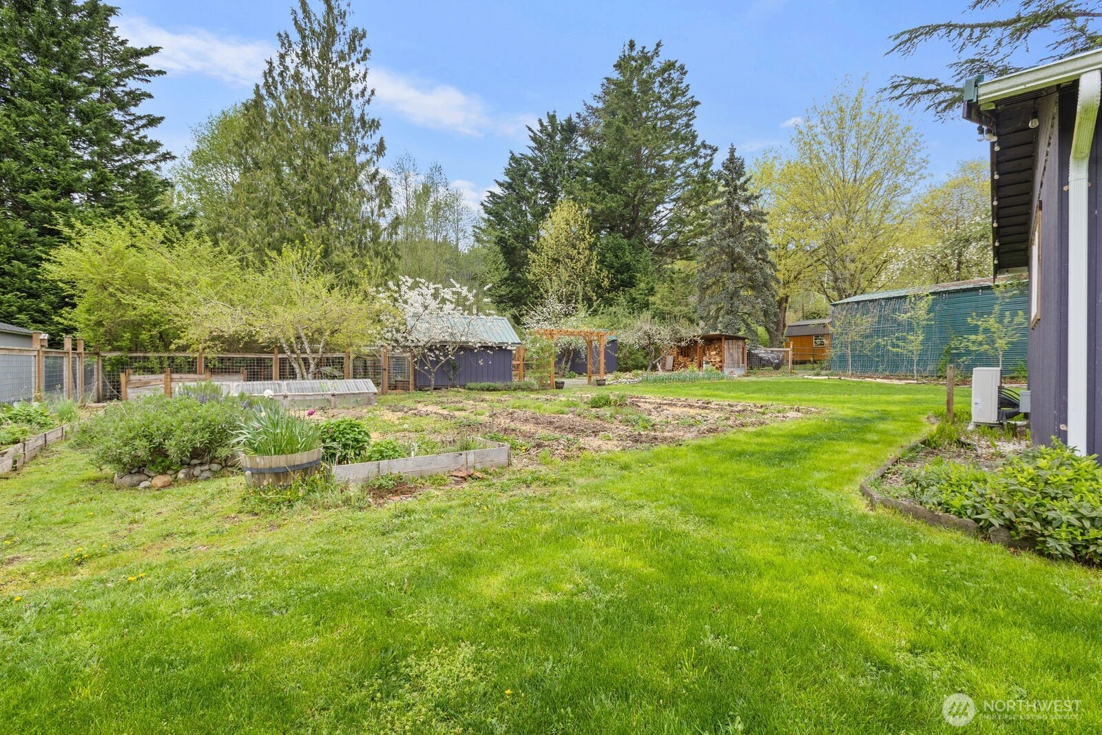 36631 SE Fall City Snoqualmie Road Fall City WA 98024