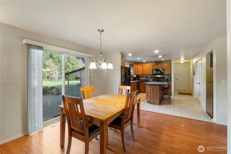 2219 Key Peninsula Highway SW Lakebay WA 98349