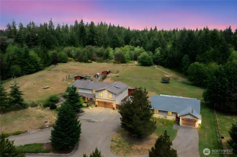 2219 Key Peninsula Highway SW Lakebay WA 98349