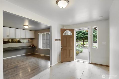 2219 Key Peninsula Highway SW Lakebay WA 98349