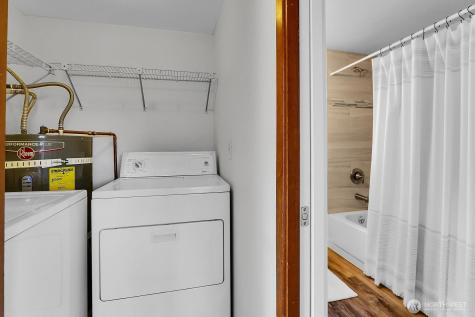 9912 Holly Drive Everett WA 98204