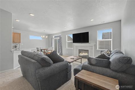 212 Royal Palm Drive Moses Lake WA 98837