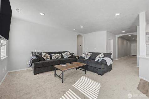 212 Royal Palm Drive Moses Lake WA 98837