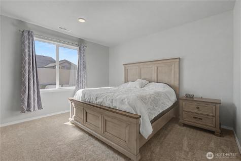 212 Royal Palm Drive Moses Lake WA 98837