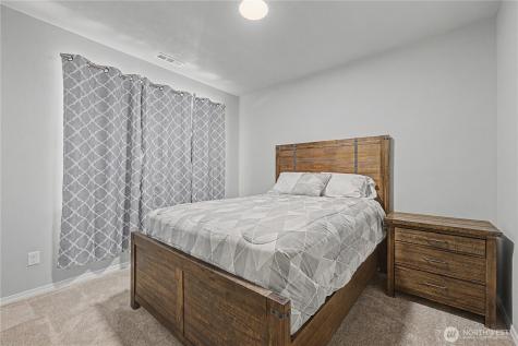212 Royal Palm Drive Moses Lake WA 98837