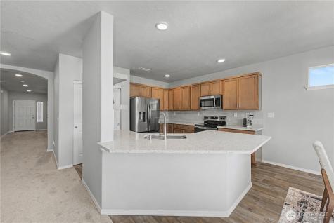 212 Royal Palm Drive Moses Lake WA 98837