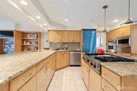 5004 134th Place NE Bellevue WA 98005