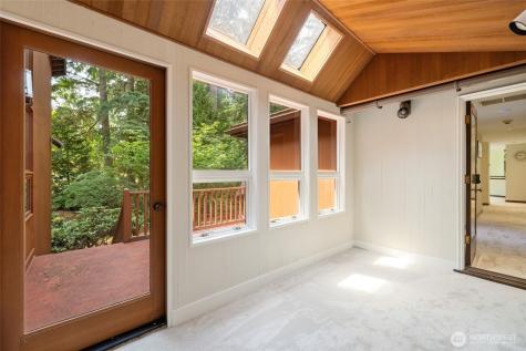 5004 134th Place NE Bellevue WA 98005