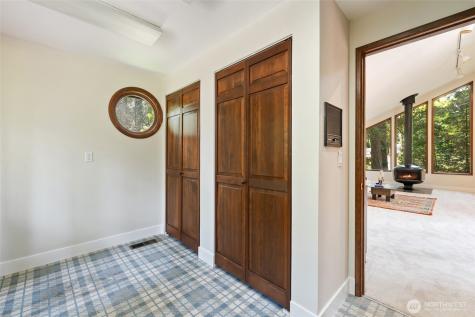 5004 134th Place NE Bellevue WA 98005