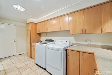 5004 134th Place NE Bellevue WA 98005