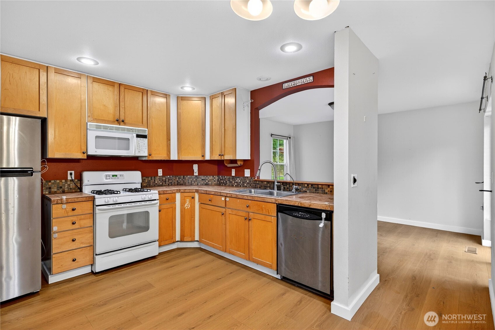 6013 98th Street NW Marysville WA 98271