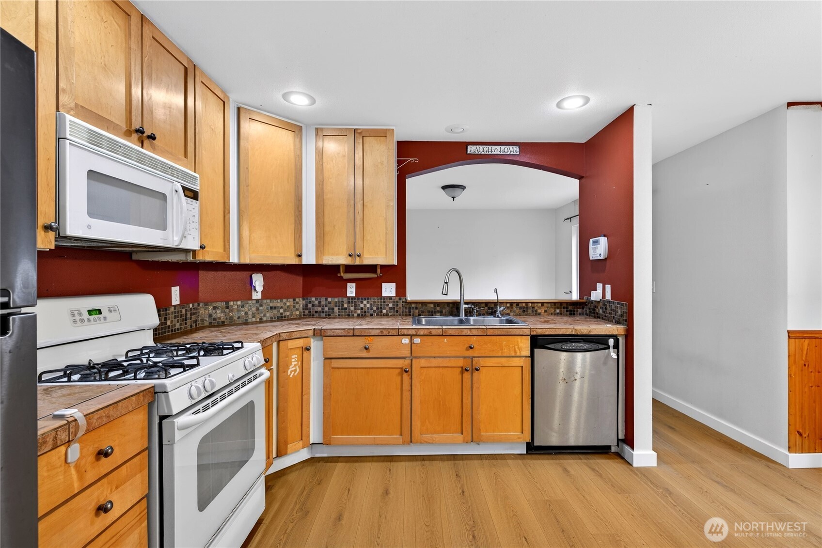 6013 98th Street NW Marysville WA 98271