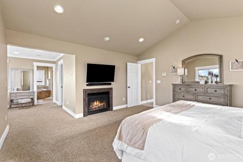 17204 135th Avenue Ct E Puyallup WA 98374