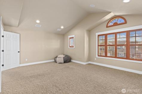 17204 135th Avenue Ct E Puyallup WA 98374