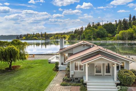 22123 Dockton Road SW Vashon WA 98070