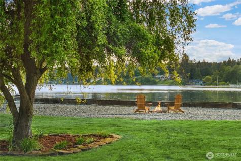 22123 Dockton Road SW Vashon WA 98070