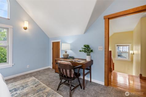 1908 Gregory Way Bremerton WA 98337