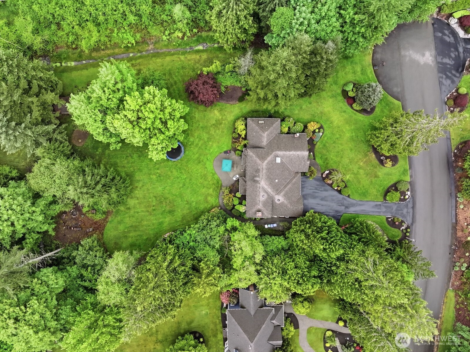 14415 221st Avenue NE Woodinville WA 98077