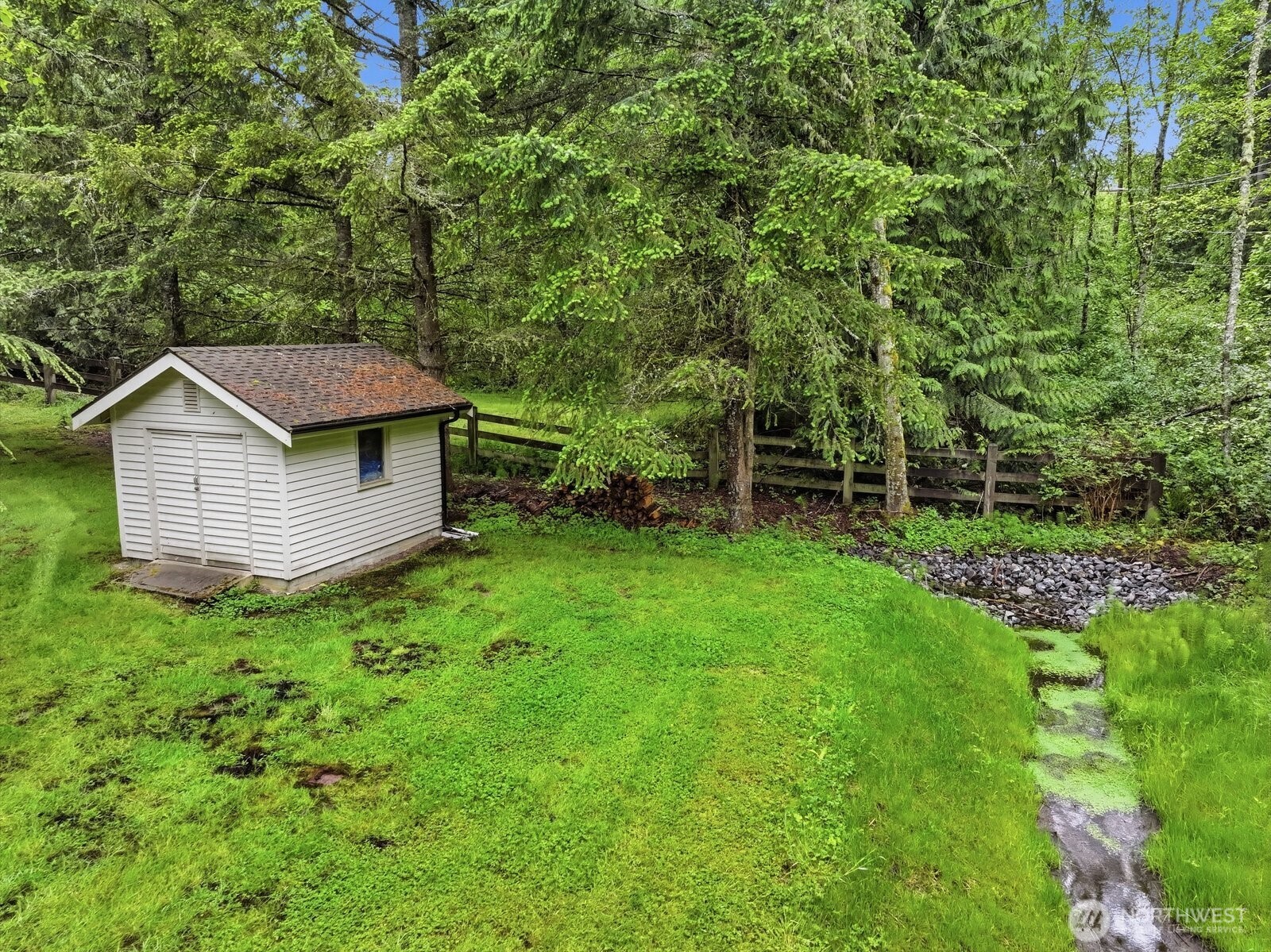 14415 221st Avenue NE Woodinville WA 98077