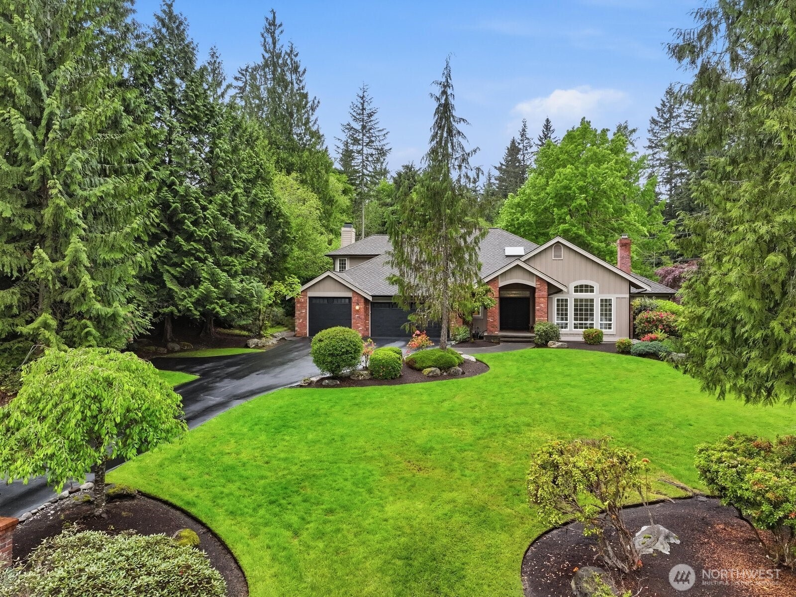 14415 221st Avenue NE Woodinville WA 98077