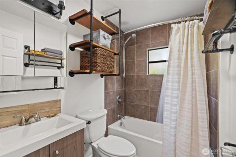 9029 8th Avenue SW Seattle WA 98106