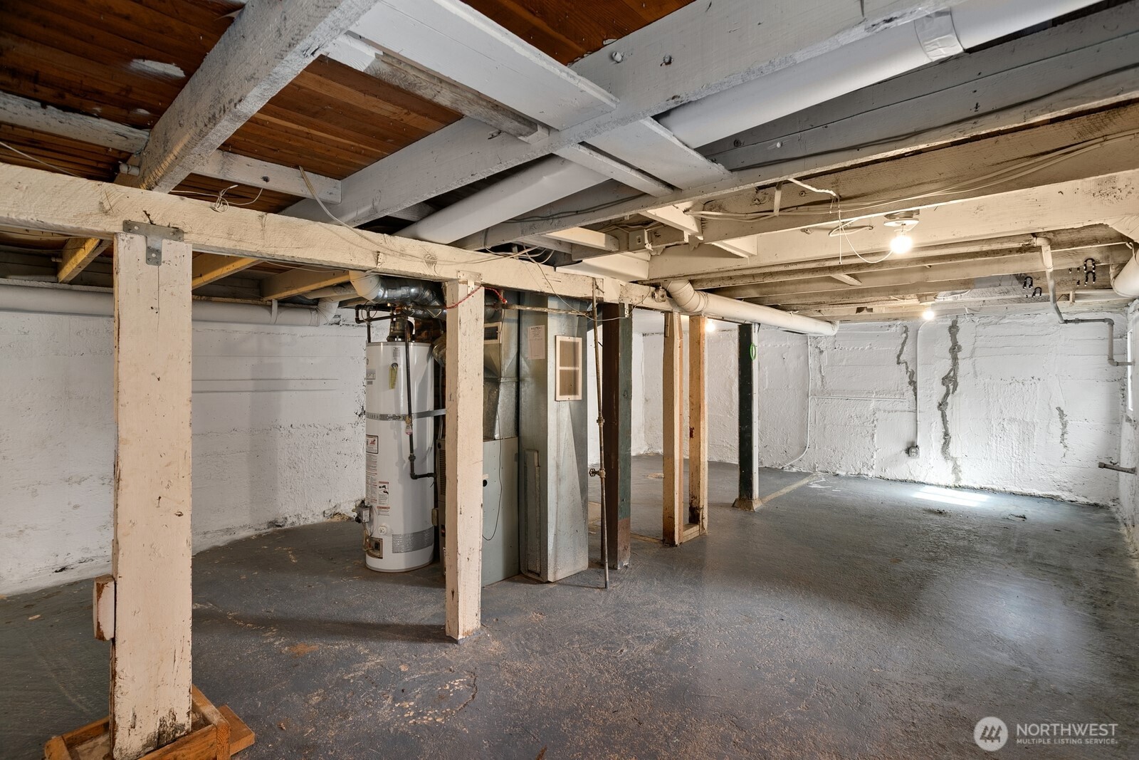 4135 36th Ave SW Seattle WA 98126