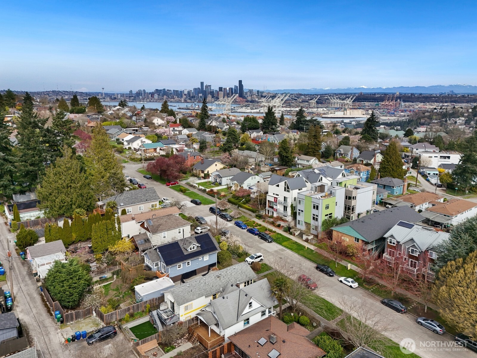 4135 36th Ave SW Seattle WA 98126