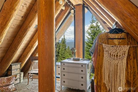 20 Skull Springs Road Cle Elum WA 98922