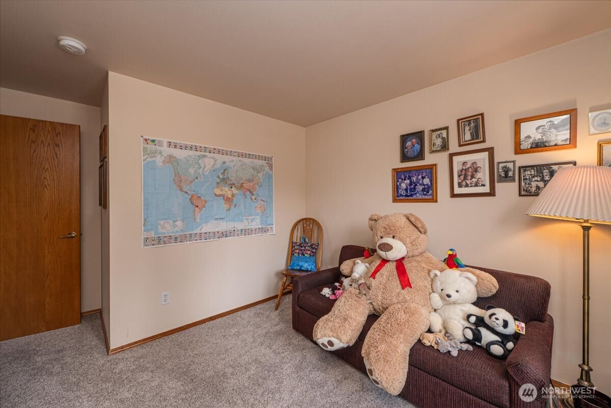 1890 Edgewood Drive Camano Island WA 98282